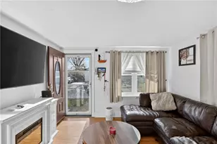 80 Dewey Ave, Pawtucket, RI 02861 - Photo 6