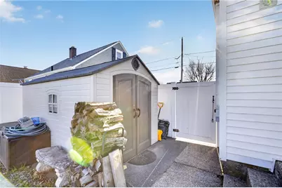 80 Dewey Avenue, Pawtucket, RI 02861 - Photo 48