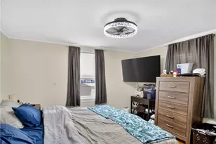 80 Dewey Ave, Pawtucket, RI 02861 - Photo 18