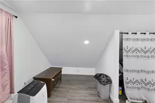 80 Dewey Ave, Pawtucket, RI 02861 - Photo 32