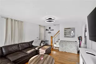 80 Dewey Ave, Pawtucket, RI 02861 - Photo 14
