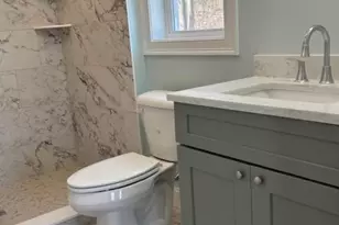 20 Doreen Ct, Cranston, RI 02921 - Photo 10