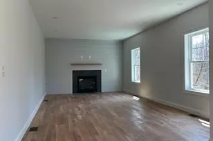 20 Doreen Ct, Cranston, RI 02921 - Photo 4