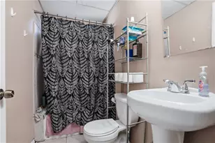 41 Carolina Ave, Providence, RI 02905 - Photo 8