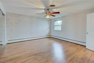 75 Selma St, Cranston, RI 02920 - Photo 14