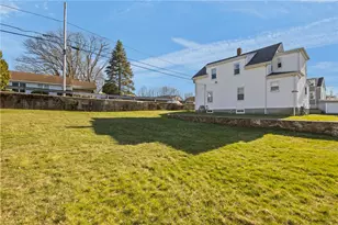 100 Lyman Ave, North Providence, RI 02911 - Photo 6