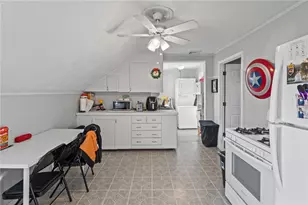 100 Lyman Ave, North Providence, RI 02911 - Photo 28