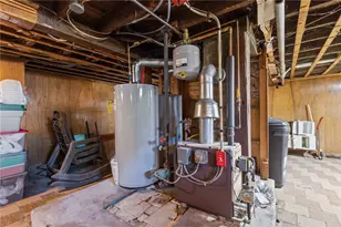 100 Lyman Ave, North Providence, RI 02911 - Photo 26