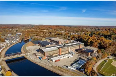 159 Singleton Street, Woonsocket, RI 02895 - Photo 4