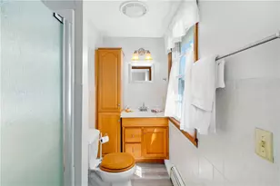 90 Sweet Meadow Dr, North Kingstown, RI 02852 - Photo 26