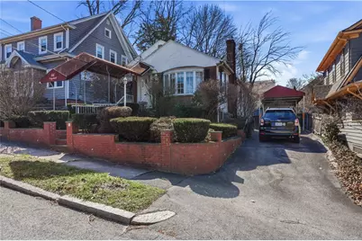 66 Edgehill Road, Providence, RI 02906 - Photo 1