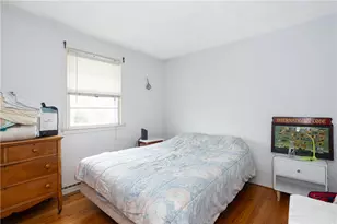 37 Squantum Dr, Middletown, RI 02842 - Photo 16