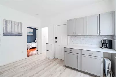 49 Wealth Avenue, Providence, RI 02908 - Photo 22