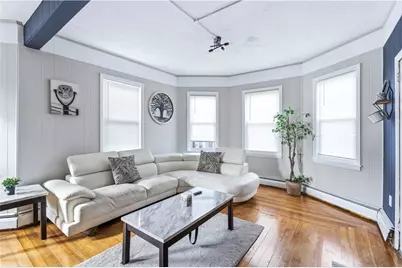 49 Wealth Avenue, Providence, RI 02908 - Photo 2