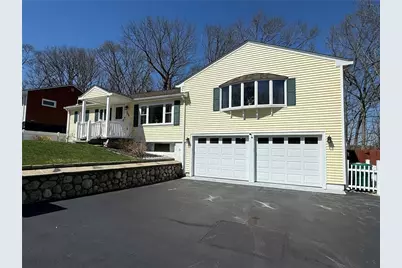 366 Aylsworth Avenue, Woonsocket, RI 02895 - Photo 2