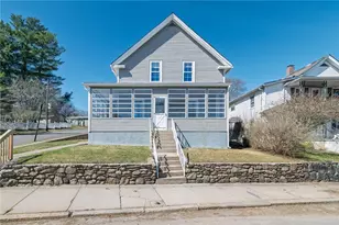 708 3rd Ave, Woonsocket, RI 02895 - Photo 2