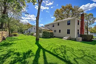 18 Chantilly Dr, Barrington, RI 02806 - Photo 34