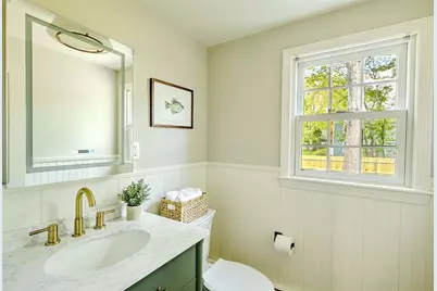 18 Chantilly Drive, Barrington, RI 02806 - Photo 16