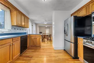 67 Ash St, Lincoln, RI 02865 - Photo 6