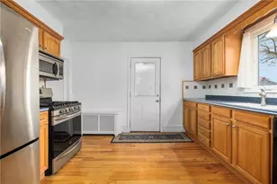 67 Ash St, Lincoln, RI 02865 - Photo 4