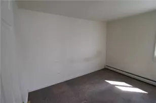 58 River St, West Warwick, RI 02893 - Photo 8