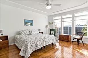 31 Chatham Rd, South Kingstown, RI 02879 - Photo 16