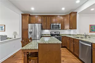 31 Chatham Rd, South Kingstown, RI 02879 - Photo 10