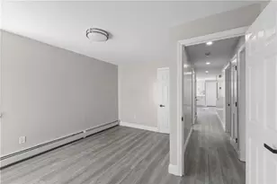 138 Glenbridge Ave, Providence, RI 02909 - Photo 12