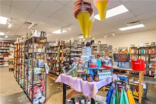 756 Hope St, Providence, RI 02906 - Photo 6