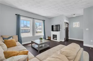 222 Pettaconsett Ave, Warwick, RI 02888 - Photo 6