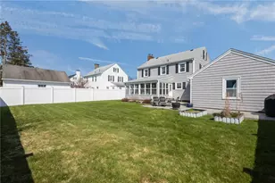 21 Belgrade Ave, Pawtucket, RI 02861 - Photo 22