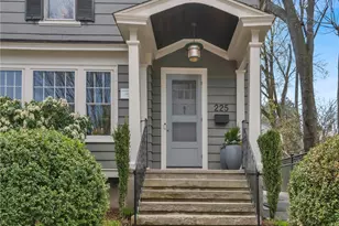 225 5th St, Providence, RI 02906 - Photo 4