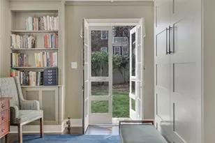 225 5th St, Providence, RI 02906 - Photo 14