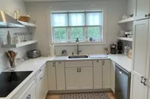 157 Tuckerman Ave, Middletown, RI 02842 - Photo 6