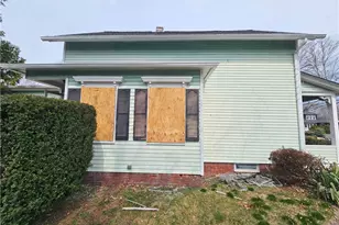 354 Woodruff Ave, South Kingstown, RI 02879 - Photo 4