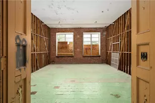 167 George St, Pawtucket, RI 02860 - Photo 6