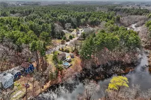37 Bank St, Coventry, RI 02816 - Photo 4