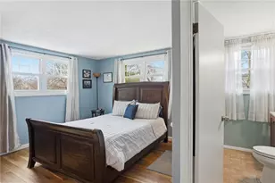 37 Bank St, Coventry, RI 02816 - Photo 18