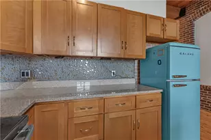 407 Pine St, Providence, RI 02903 - Photo 8