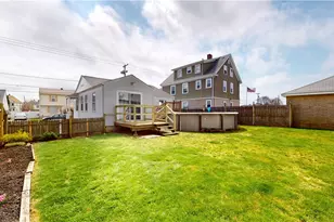 204 Vine St, Pawtucket, RI 02861 - Photo 4