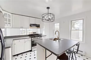 204 Vine St, Pawtucket, RI 02861 - Photo 12