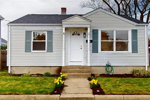 204 Vine St, Pawtucket, RI 02861 - Photo 1