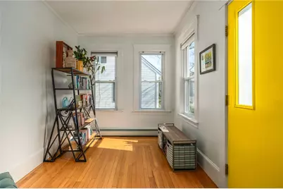 76 Blaisdell Avenue, Pawtucket, RI 02860 - Photo 2