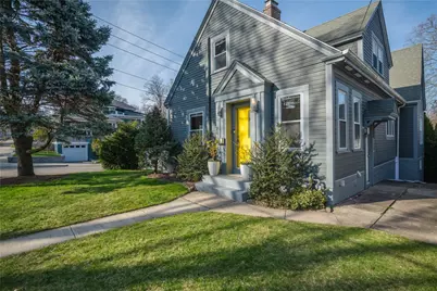 76 Blaisdell Avenue, Pawtucket, RI 02860 - Photo 1