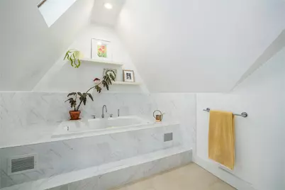 76 Blaisdell Avenue, Pawtucket, RI 02860 - Photo 34