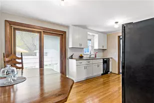 25 Ferncrest Dr, East Providence, RI 02915 - Photo 8