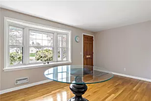 25 Ferncrest Dr, East Providence, RI 02915 - Photo 12