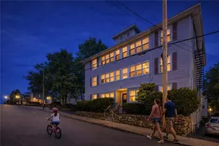 51 Wood Ave, Woonsocket, RI 02895 - Photo 14