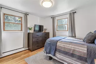 26 Manning Dr, East Providence, RI 02915 - Photo 20