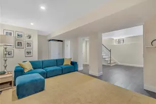 181 Arlington Ave, Providence, RI 02906 - Photo 38